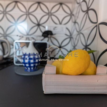 Lionetti Suite House Amalfi Exterior photo