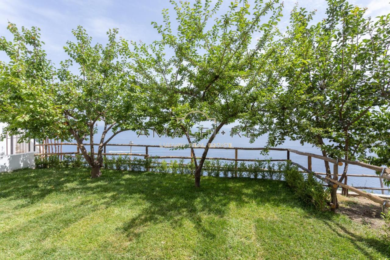 Lionetti Suite House Amalfi Exterior photo